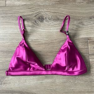 NWT Victoria’s Secret Satin Bralette - M